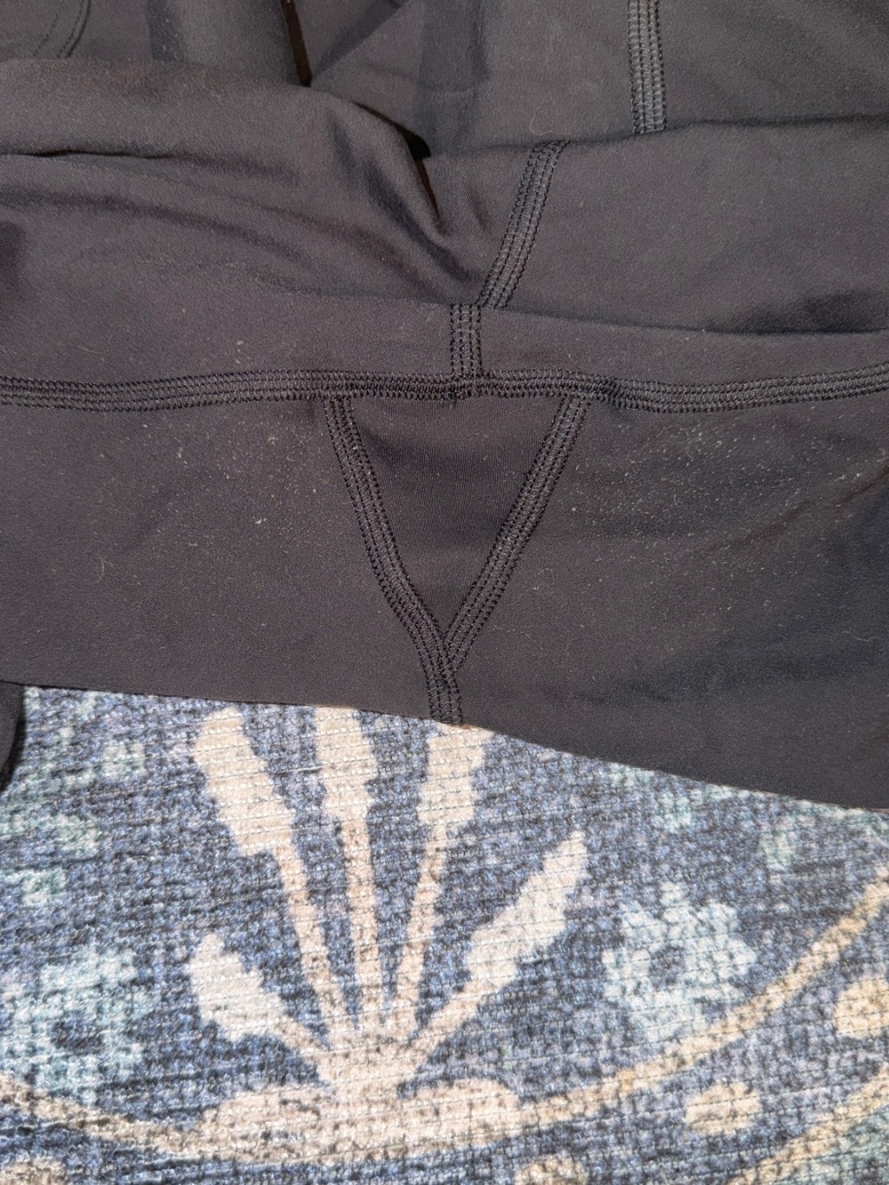 Lululemon InStill High Rise Crop 23” - Picture 5 of 5